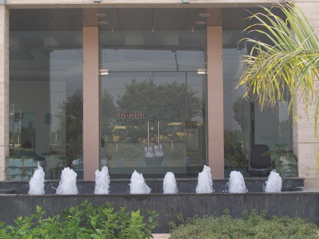 Rudra Buildwell, Palace Heights - Noida (055)